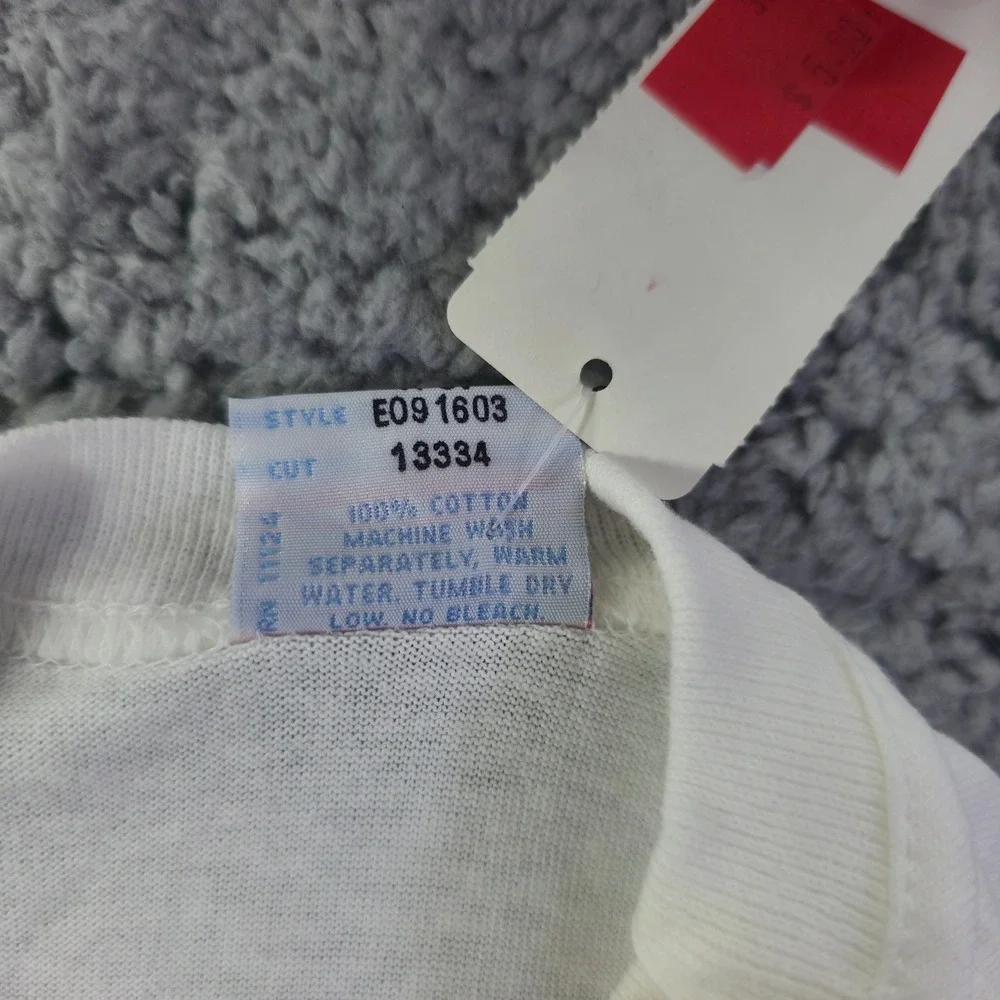 Vintage Guess by Georges Marciano Kids White Long Sleeve T-Shirt Size 4Y-5Y NEW